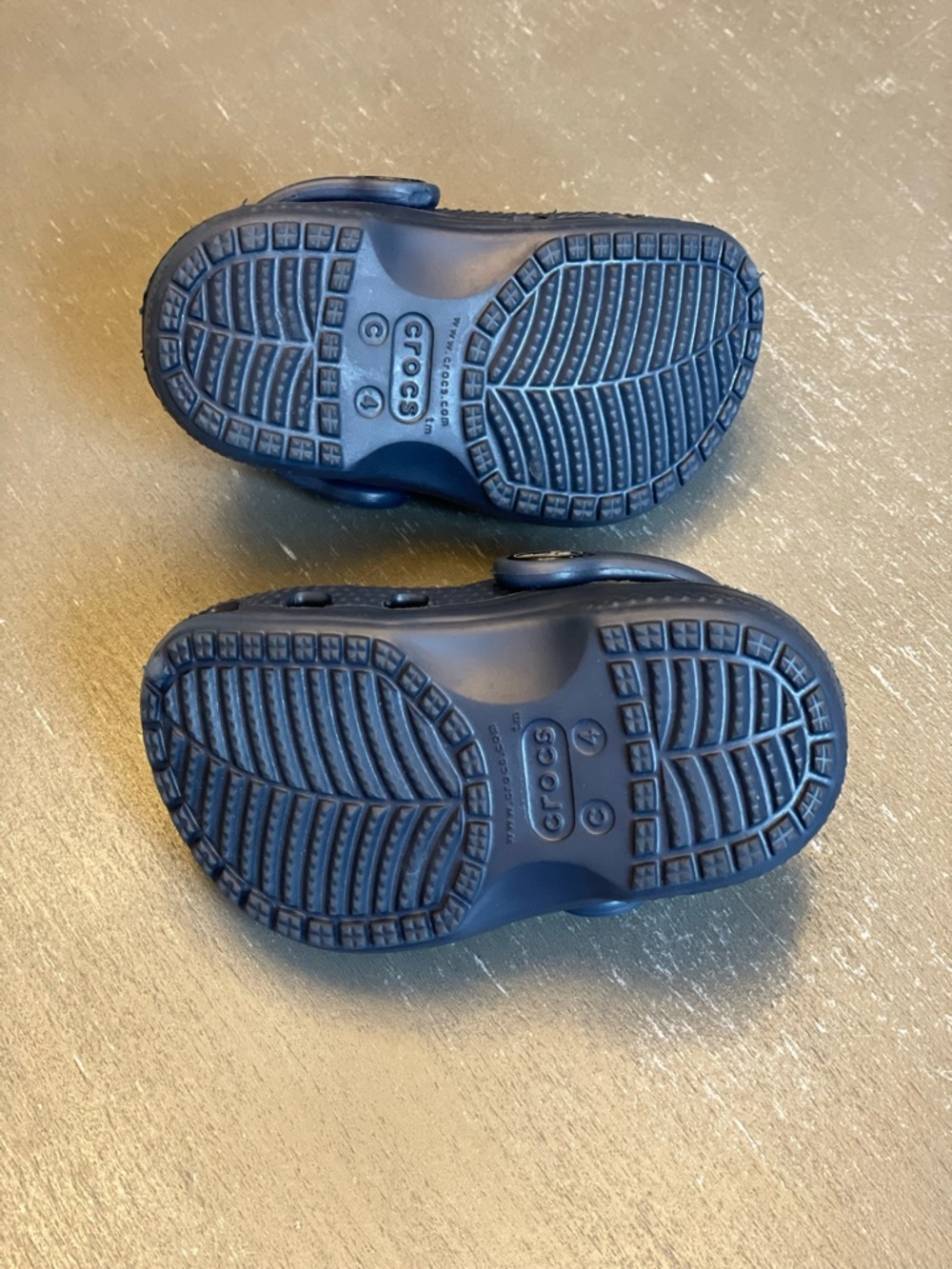 4C CROCS Kids Navy with Heel Strap - Picture 5 of 5